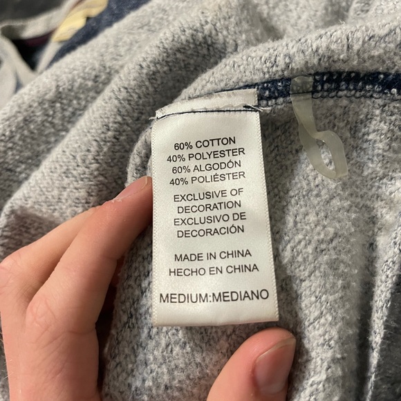 Tommy Bahama Crewneck Sweater - Picture 4 of 6